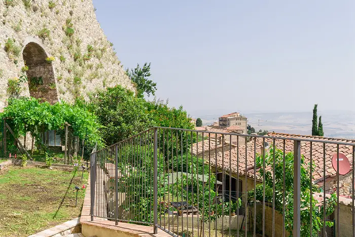 La Falegnameria appartamento indipendente con giardino a Castiglione d'Orcia